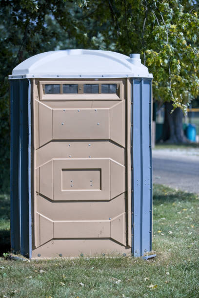 Best Construction site porta potty rental  in Strum, WI